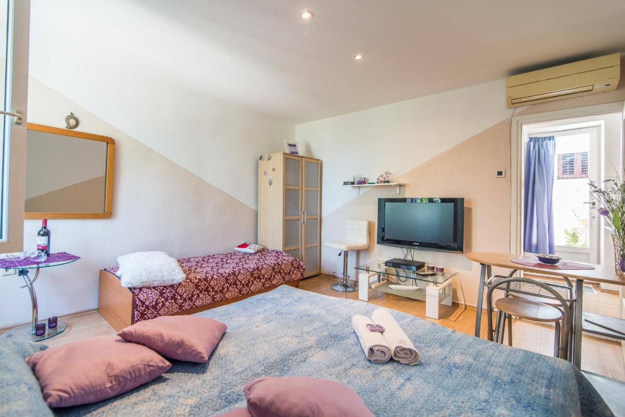 Studio Marley Rovinj Exterior foto